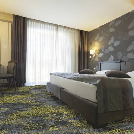 4A3V_RoomSet_carpet_ILDA_993_YELLOW_4.jpeg 4A3V_RoomSet_carpet_ILDA_993_YELLOW_4.jpeg